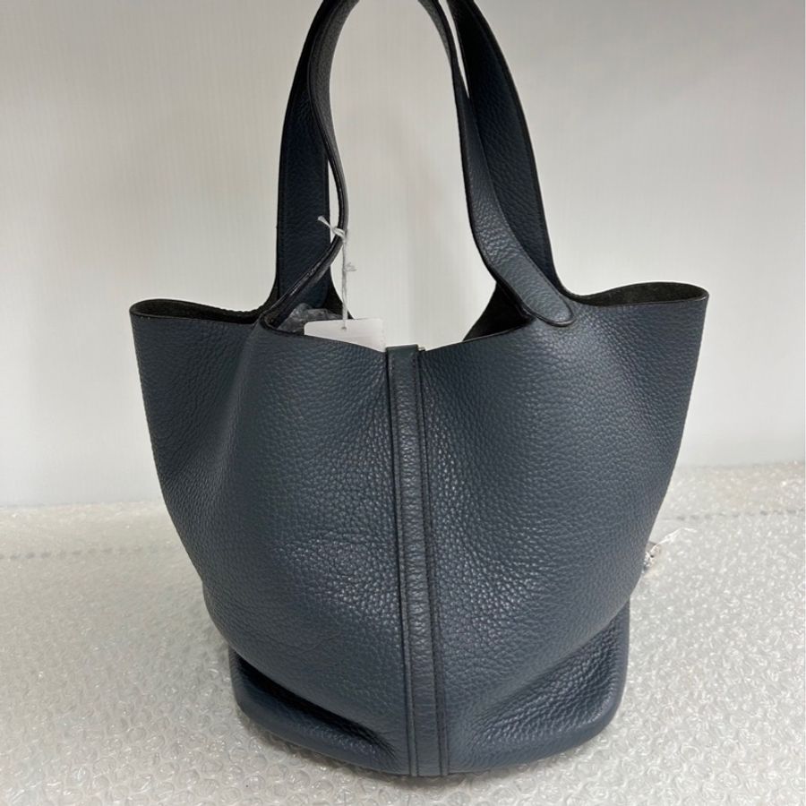 《初》 Hermes 霧霾藍銀釦菜籃子Picotin 22 MM-2