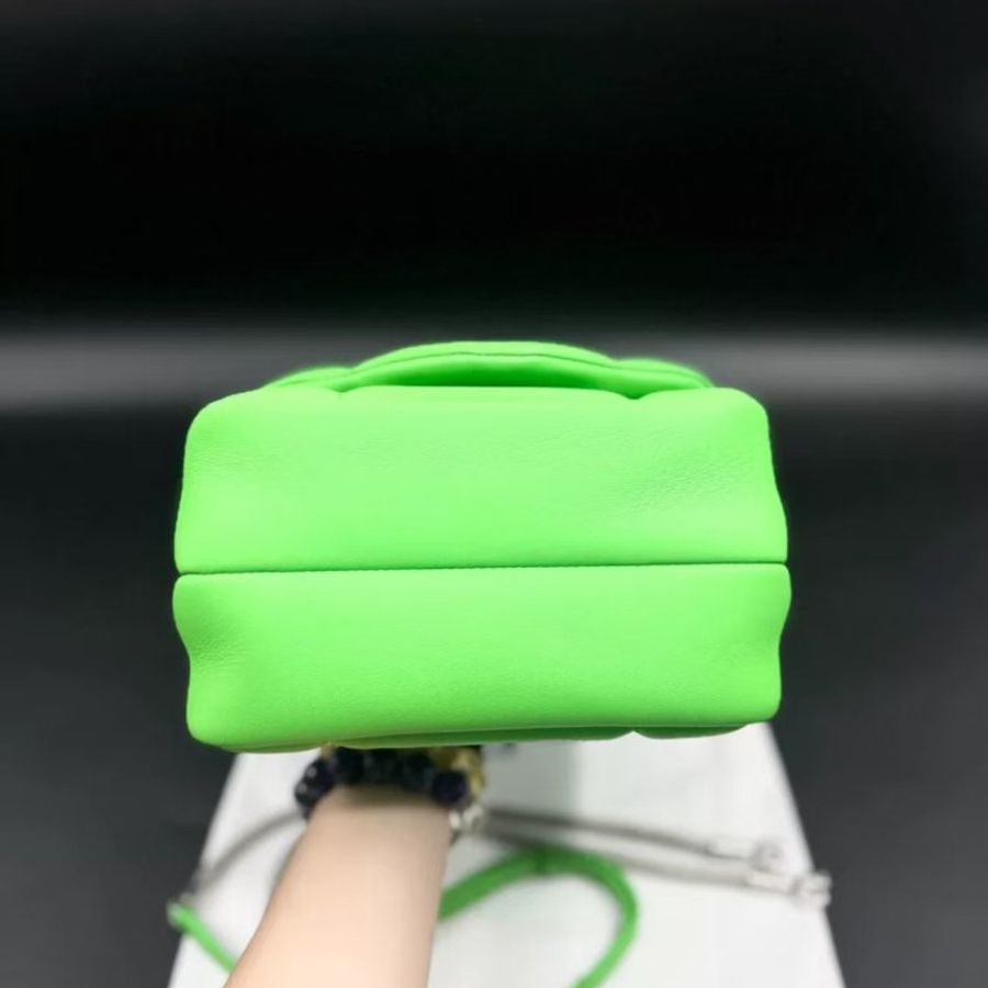全球限量1000顆  AMBUSHX BVLGARI 限量版聯名系列 小羊皮蛇頭包 全新無附件 同系列周冬雨揚冪同款-1