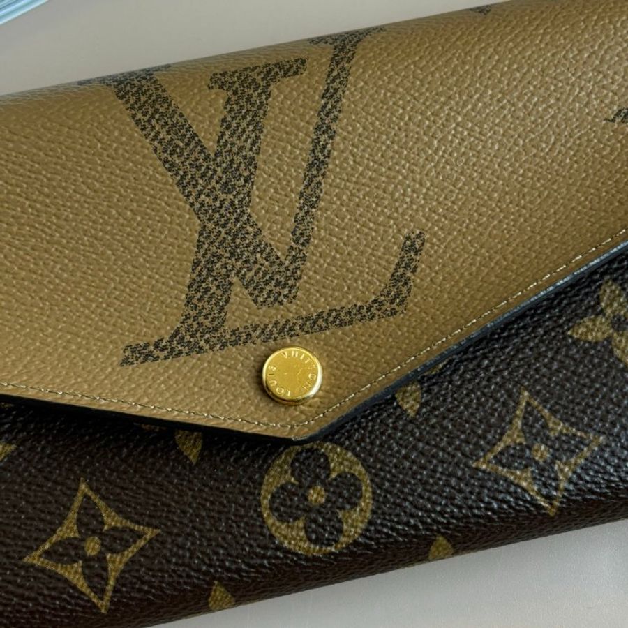 ::LOUIS VUITTON:: LV M80726 Sarah 雙花紋 內黑金釦長夾-5