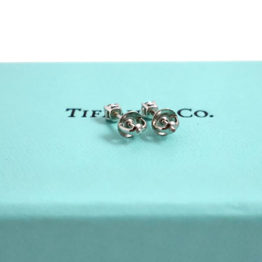 金鐸精品~2388 TIFFANY&CO. T&CO.蒂芙尼PT950鉑金經典四爪鑲鑽石針式耳環-6