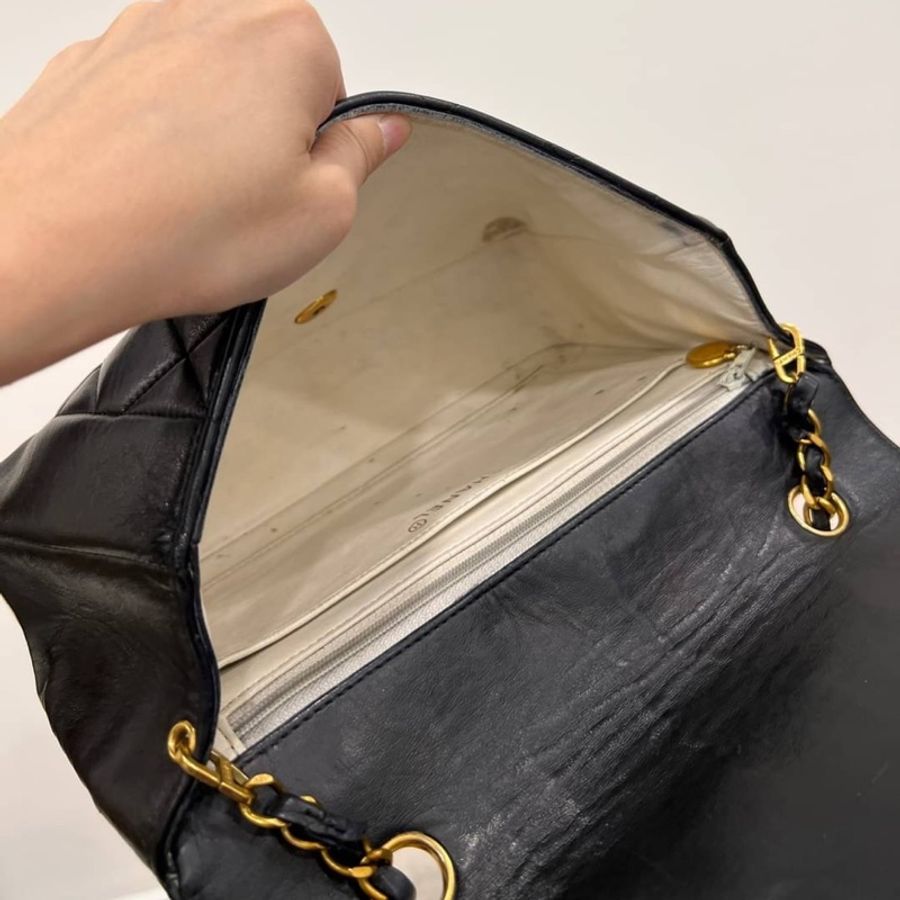 Chanel 香奈兒 Dianna Bag 25 黛妃包 羊皮 黑金 老香 vintage 戴妃包 斜背包 肩背包 側背包 手提包-32