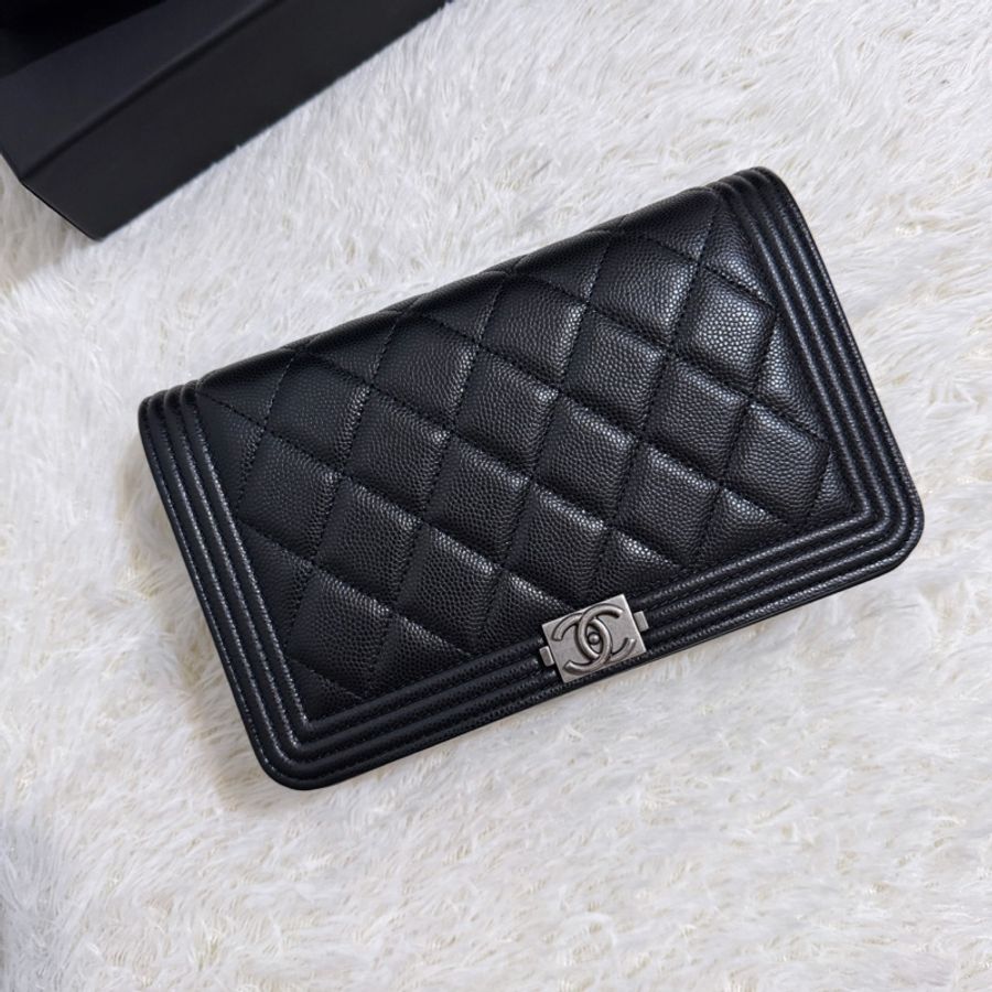 香奈兒Chanel 經典 Boy WOC 黑銀斜背包-0