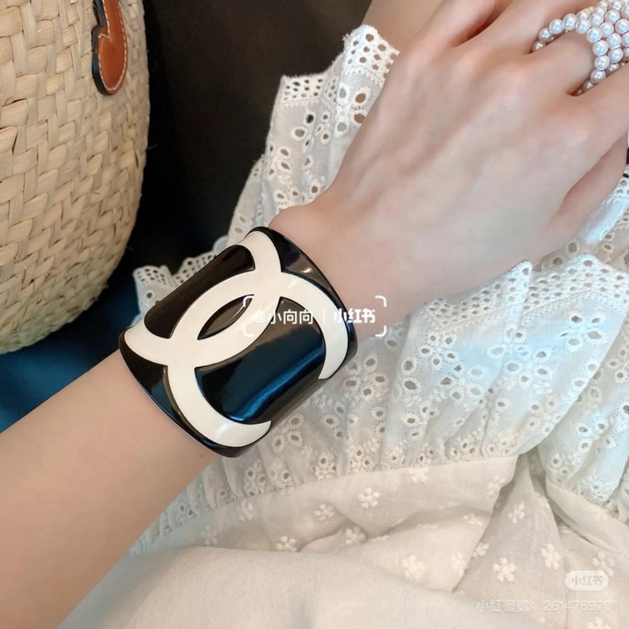 Chanel 香奈兒 黑白 熊貓 開口手鐲 手環 手飾-5