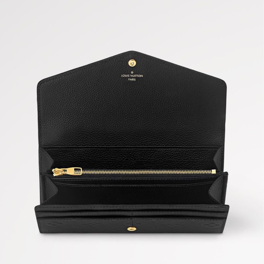 Louis Vuitton  M82257-8