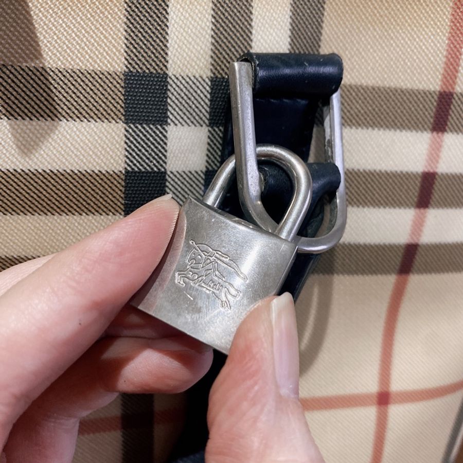 Burberry貝殼手提肩背包-12