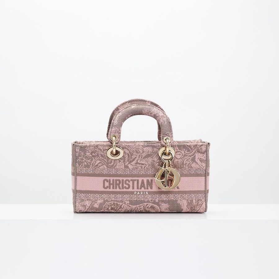 Dior Lady D-Joy 刺繡黛妃包-0