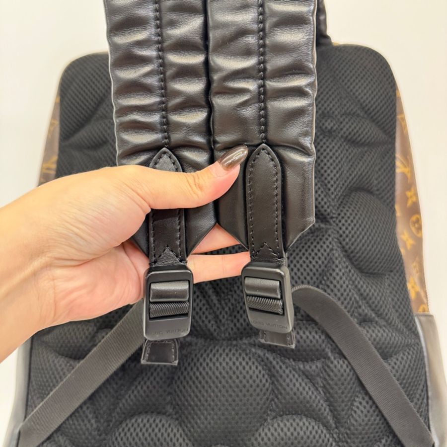 LV Dean老花拼黑牛皮黑釦手提後背包 M45335 晶片款 近全新-5