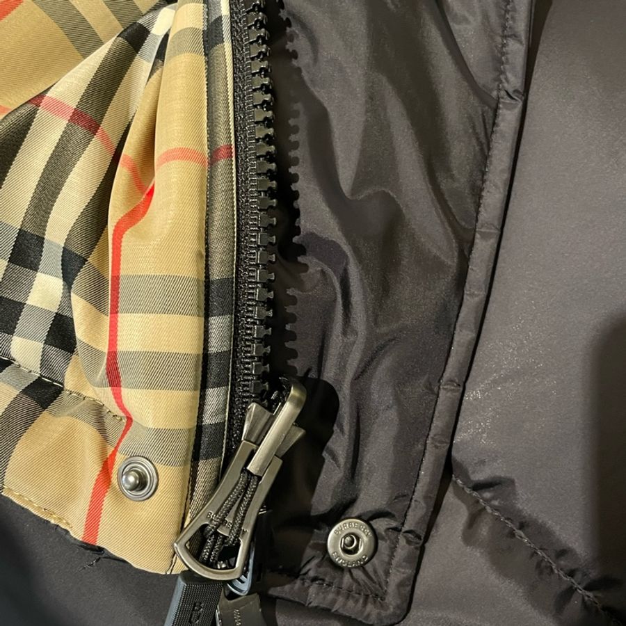 ▪️富貴選物FUGUEI▪️BURBERRY 經典格紋羽絨服-18