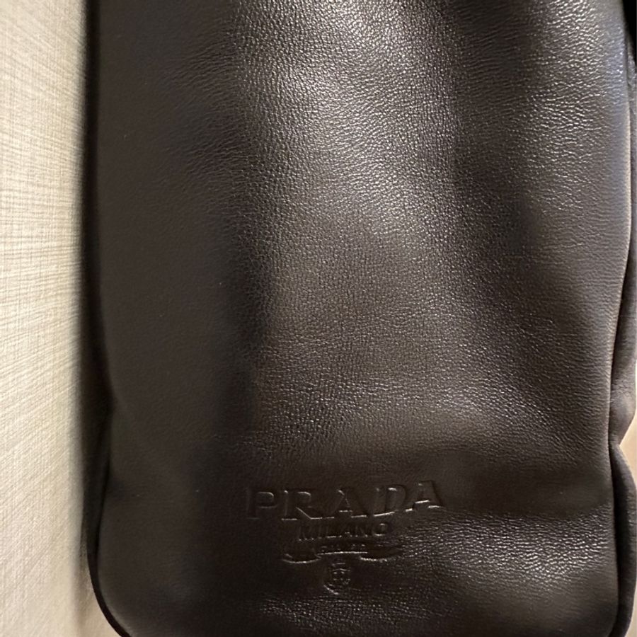 Prada 黑色肩背包-6