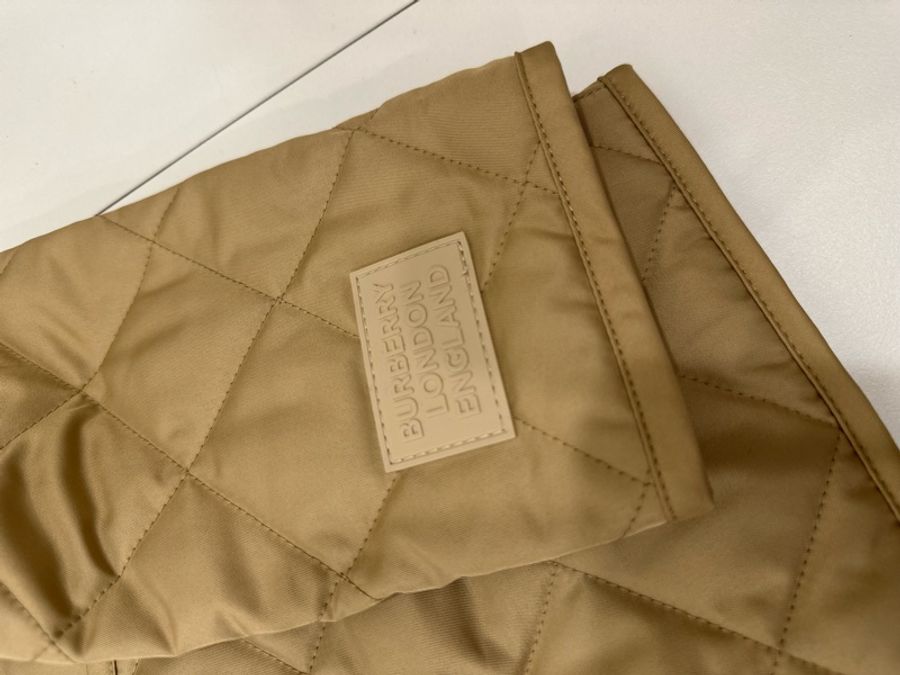 burberry 燈芯絨 翻領 菱格紋 黑科技恆溫 風衣外套 外套 雙面穿 棉外套 夾克 棉外套 防風外套-35
