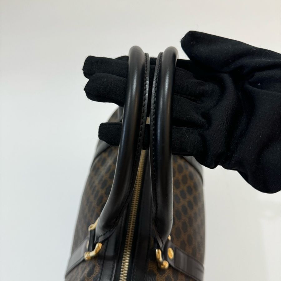 Celine Boston 👜-18