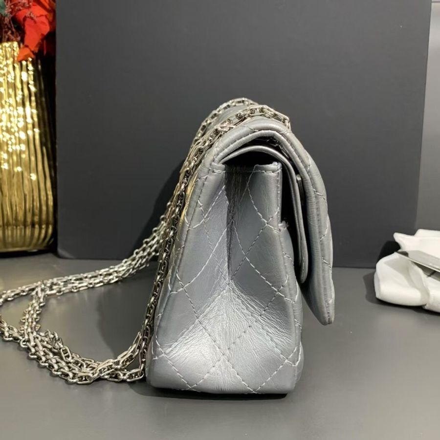 Chanel香奈兒2.55小號銀色牛皮銀扣雙蓋鏈條包,鐳射24開-2