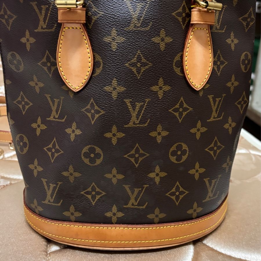 LV 老花 直立式水桶包-1