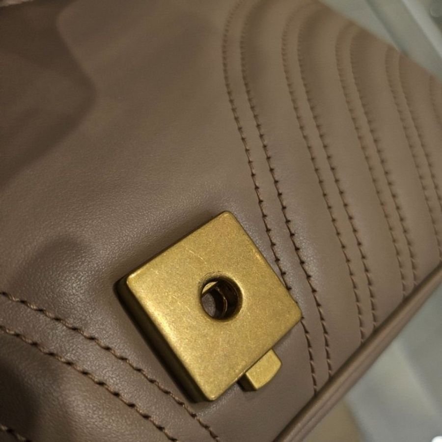 Gucci 443497 GG Marmont 小款 26公分衍縫包 復古玫瑰粉色《當季專櫃正售★全新商品 》-11