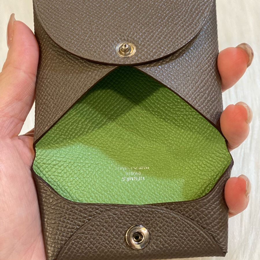Hermes 8F錫器灰內拼牛油果綠slia 零錢卡包-4