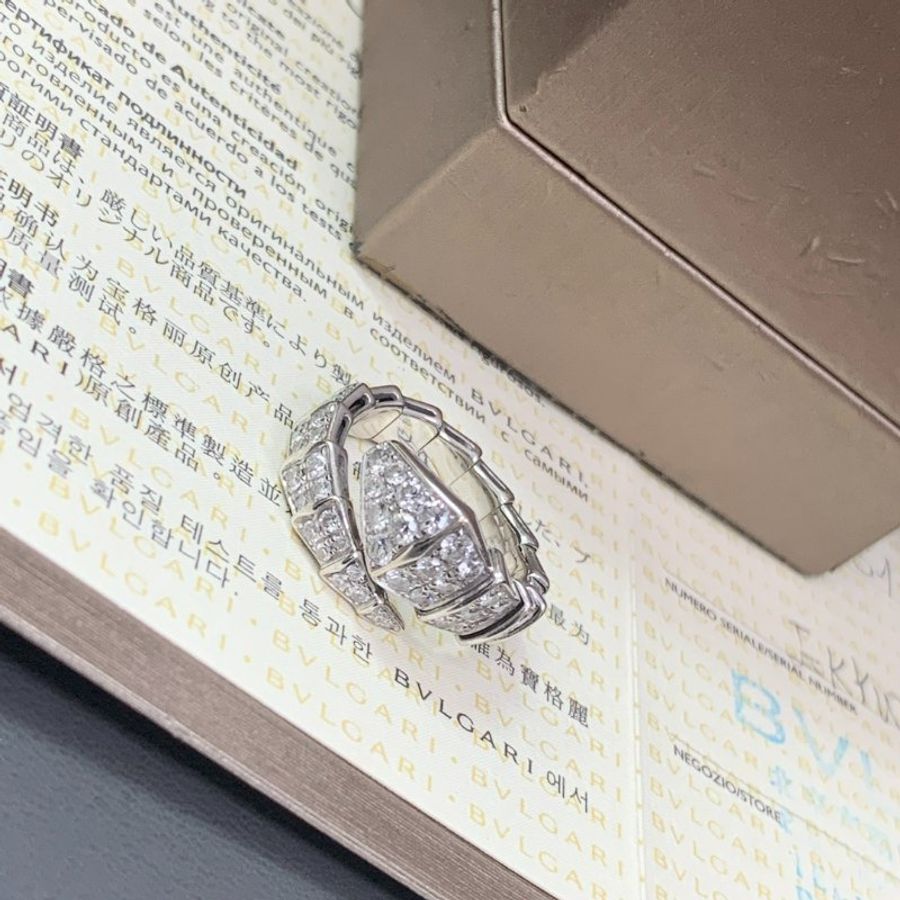 宝格丽/Bvlgari Serpenti 白金宽版满钻蛇戒-4