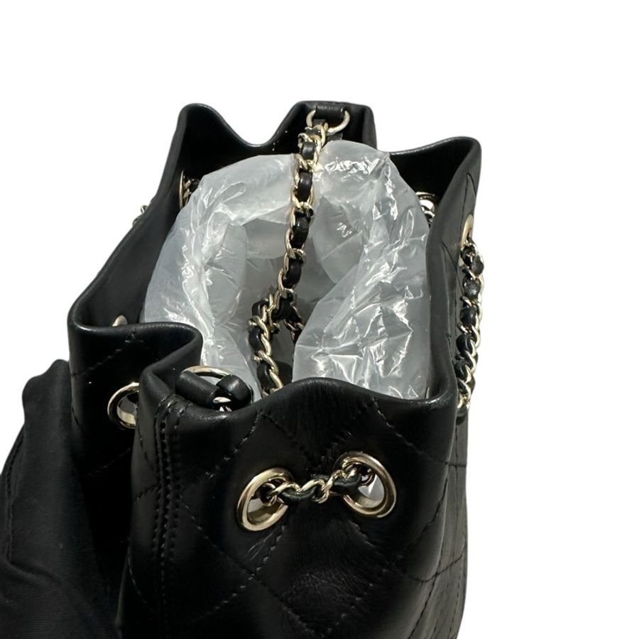 Chanel 小牛皮水桶-5