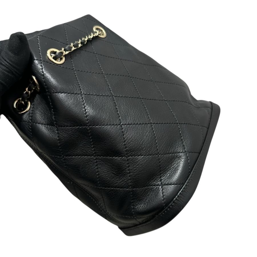 Chanel 小牛皮水桶-7