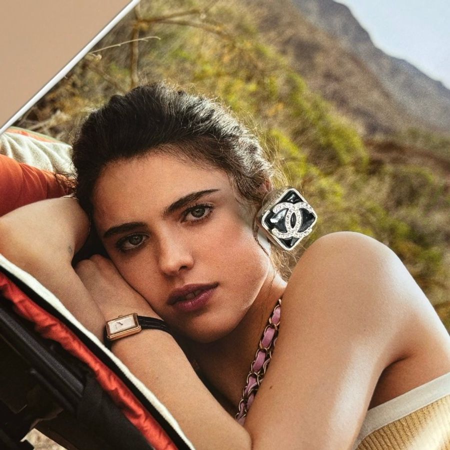 ::CHANEL:: 黑色方形雙C 耳環-1