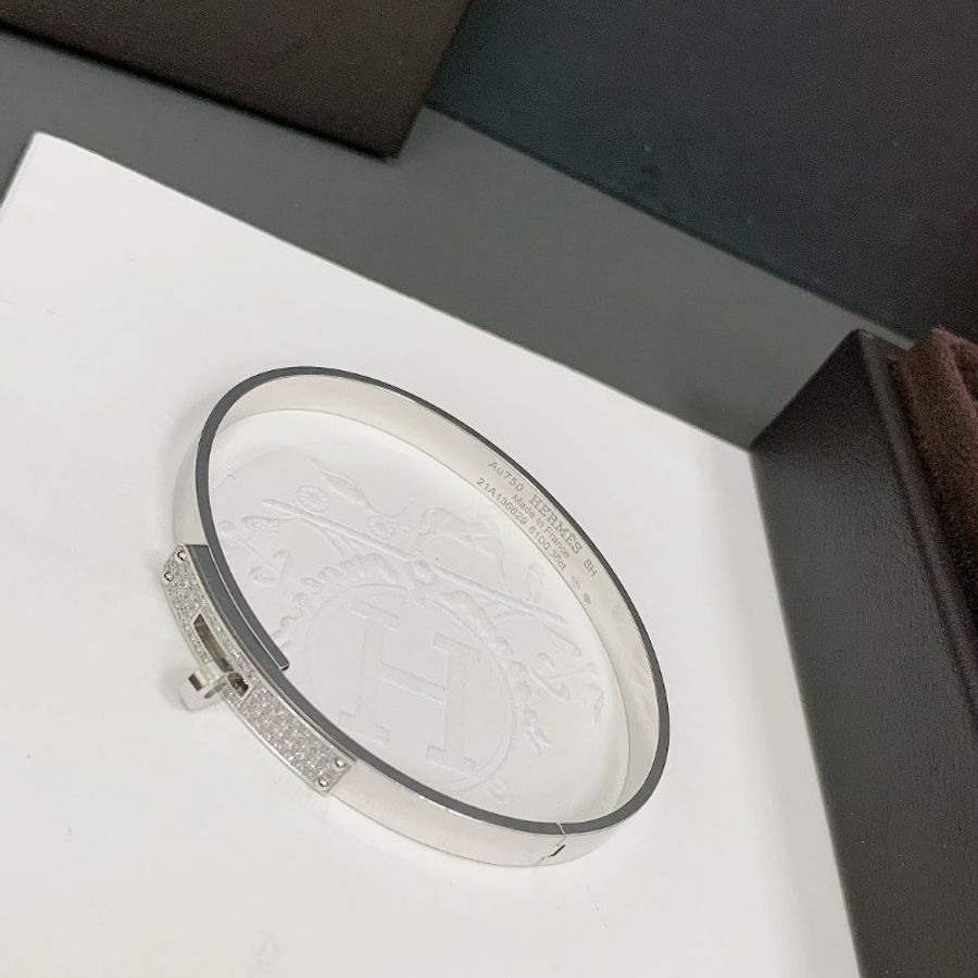 Hermes爱马仕Kelly白金半钻手镯-3