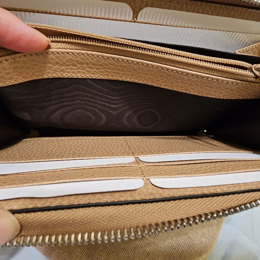 Gucci 荔枝牛皮ㄇ型拉鍊長夾-3