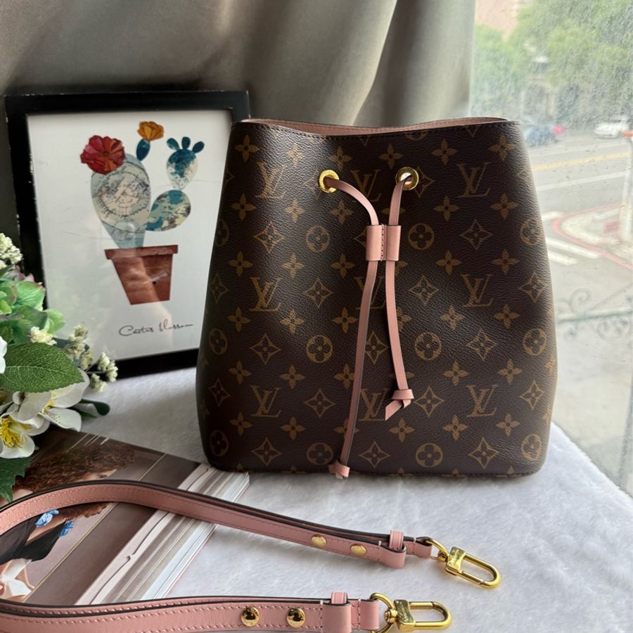 Louis Vuitton NEONOE monogram肩背水桶包(粉色)M44022-0