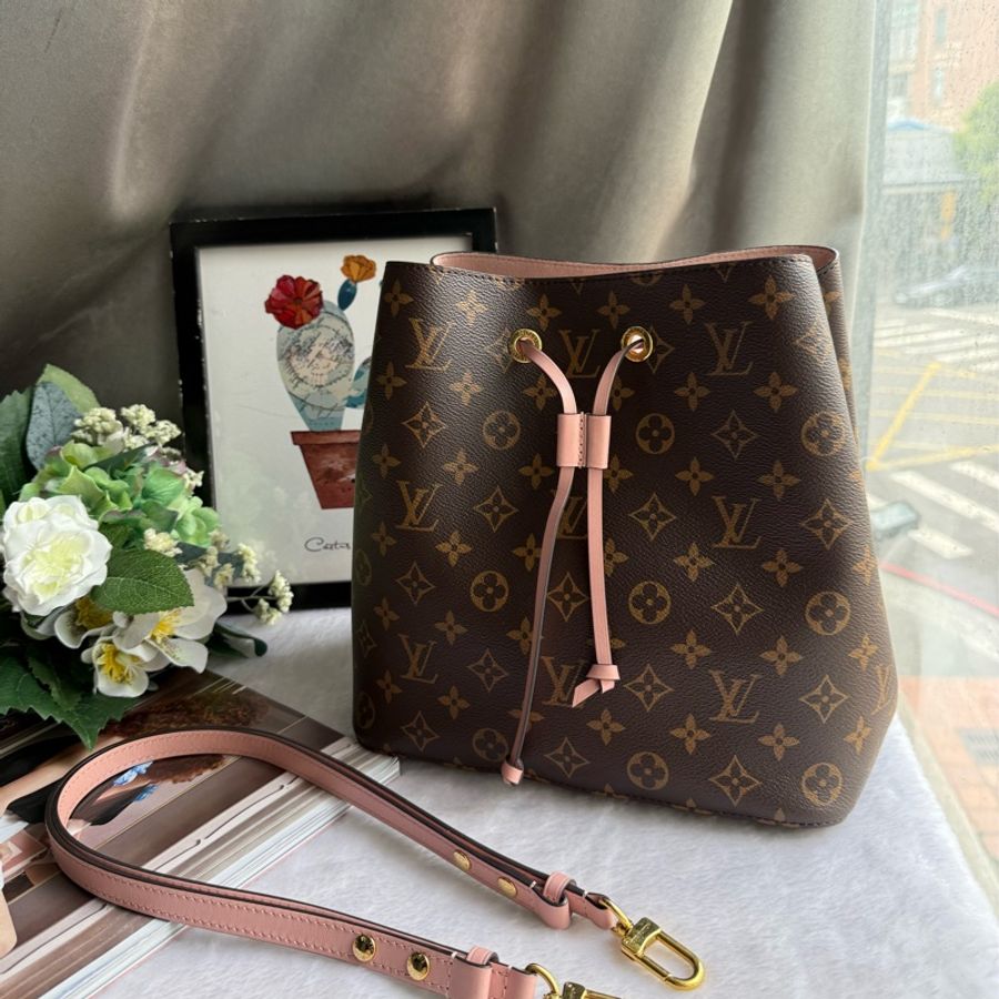 Louis Vuitton NEONOE monogram肩背水桶包(粉色)M44022-1