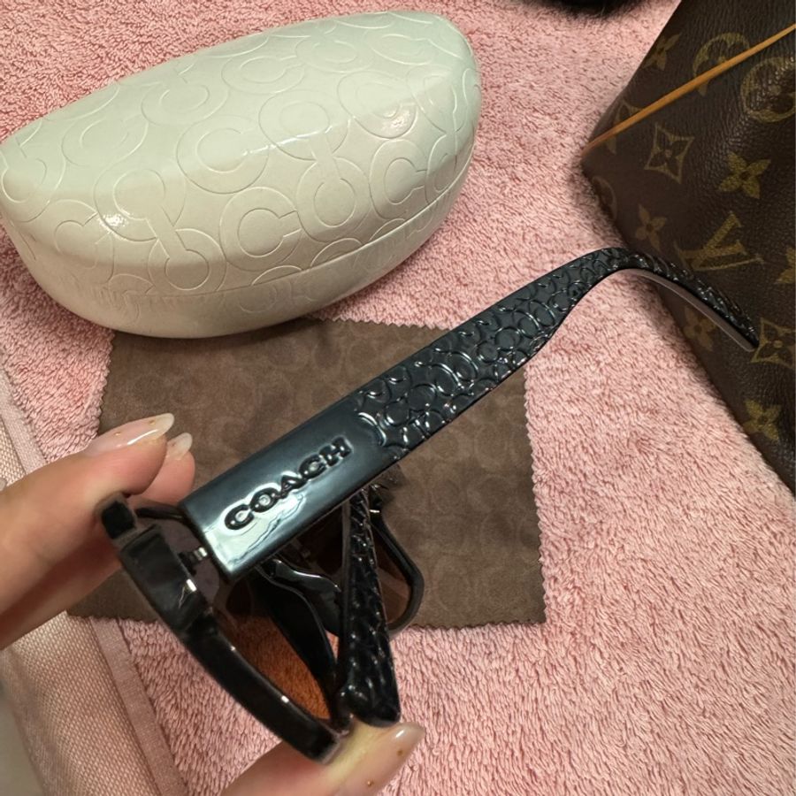 Coach 墨鏡-2