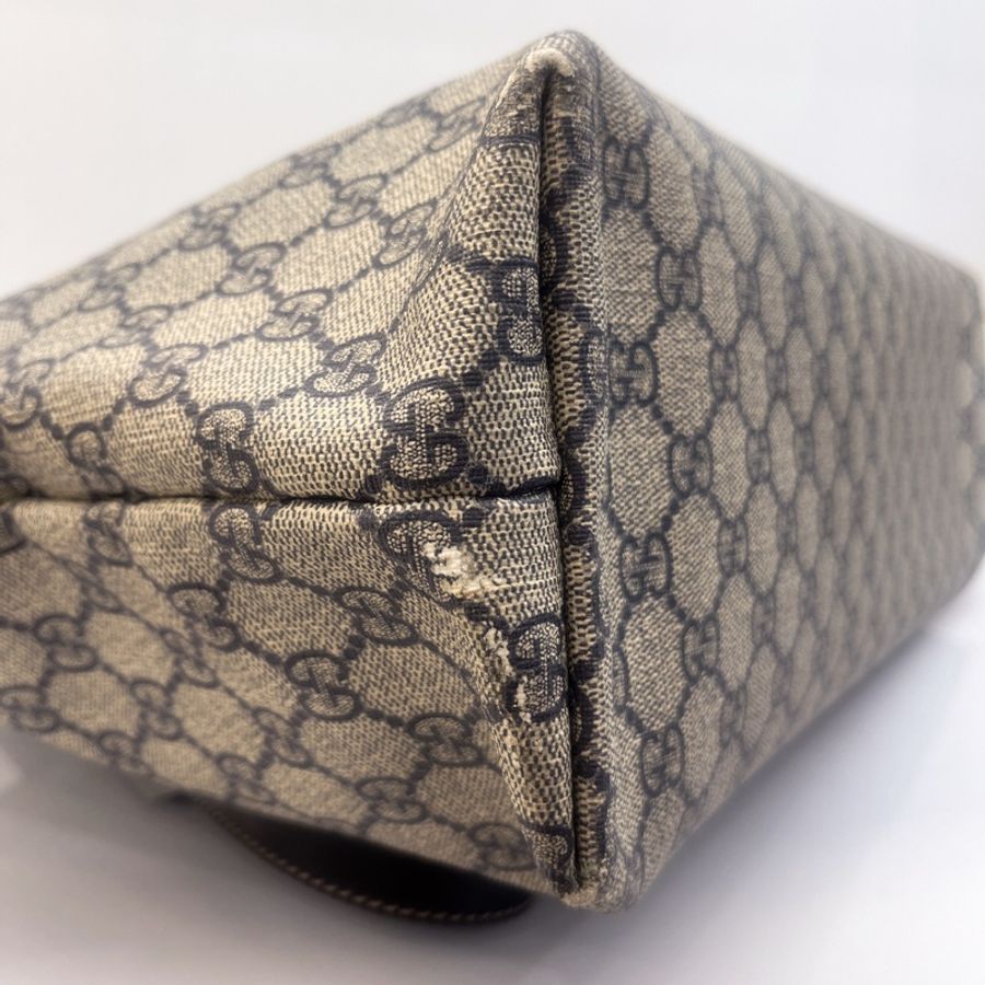 Gucci 午夜藍經典老花雙GG Logo緹花 托特包-13
