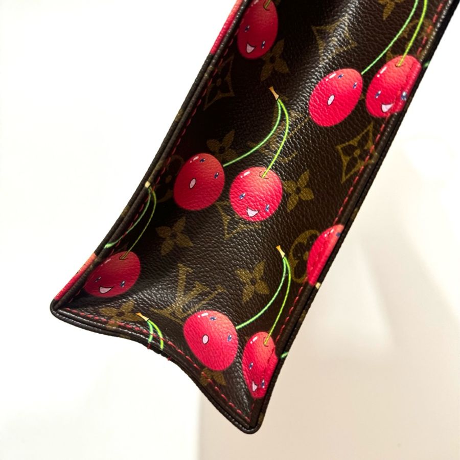 Louis Vuitton x Takashi Murakami Monogram Cerises Sac Plat-15