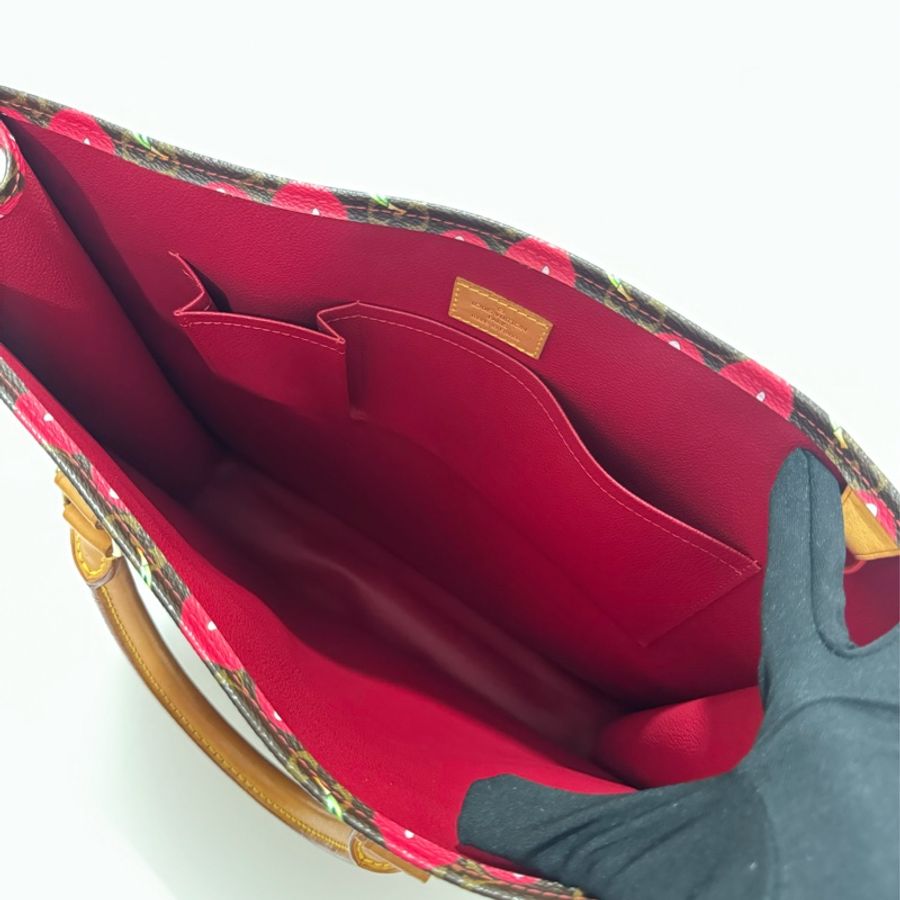 Louis Vuitton x Takashi Murakami Monogram Cerises Sac Plat-18