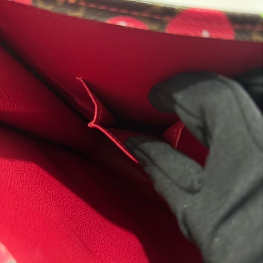Louis Vuitton x Takashi Murakami Monogram Cerises Sac Plat-20
