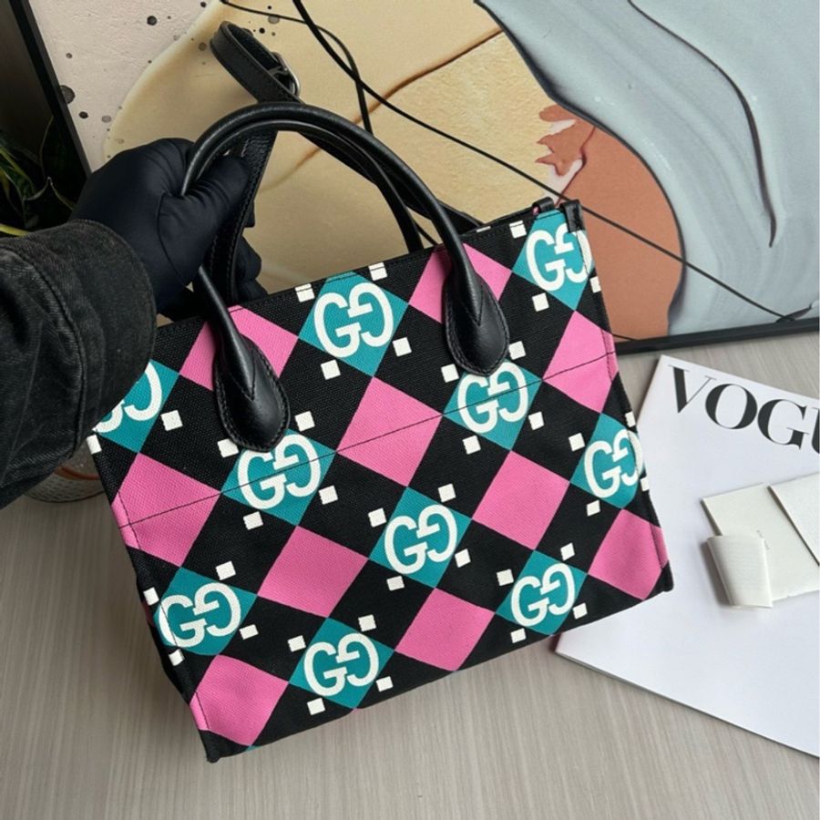 GUCCI 限量款 防水布老花 托特包-3