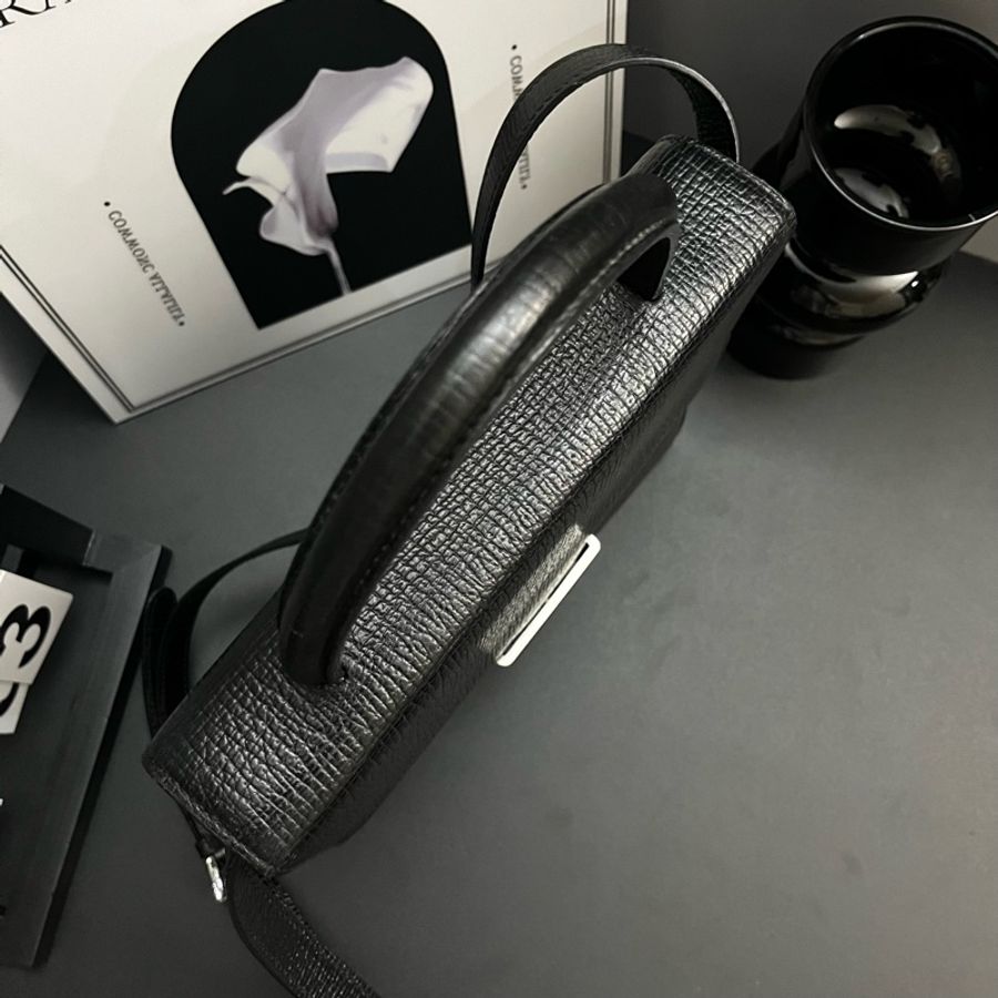 (極新) Loewe 極稀有 黑凱莉包 手提+斜背包-16