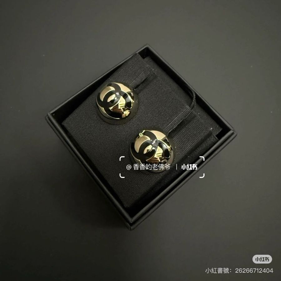 Chanel 全新 現貨 25C 爆款 金球 針式耳環 02-5