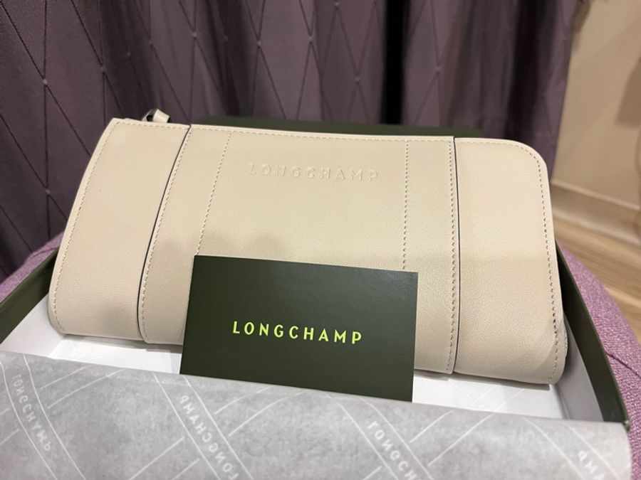 Longchamp 3D系列拉鍊錢包-5