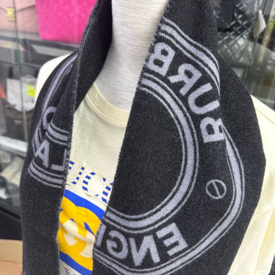 Burberry 黑拼灰色 羊毛圍巾-0