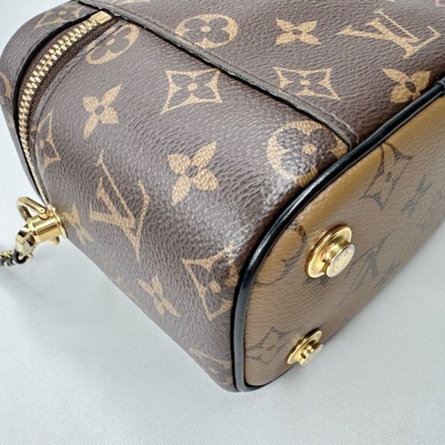 LV Vanity PM鏈帶化妝箱包-14