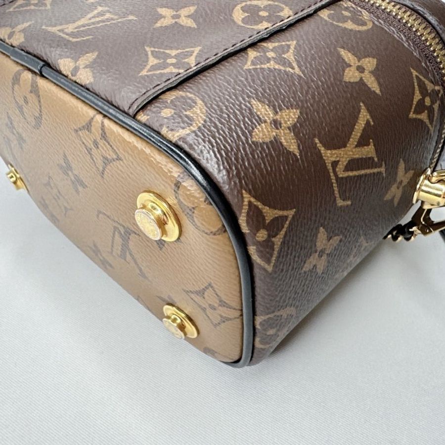 LV Vanity PM鏈帶化妝箱包-15