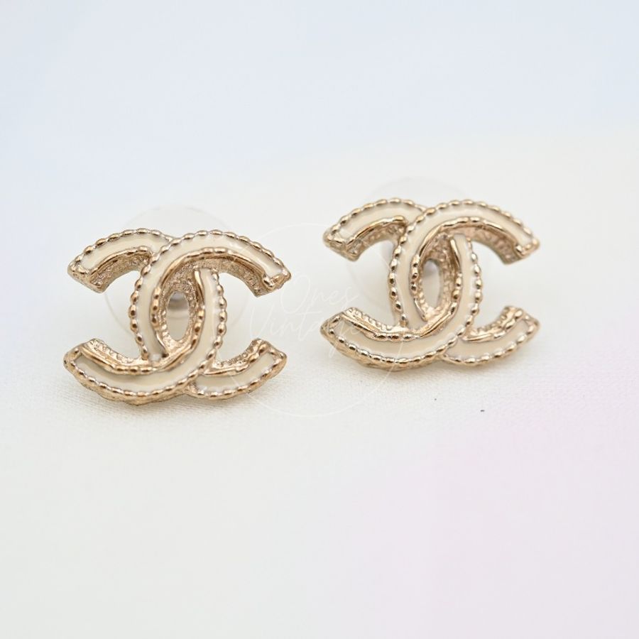 [Pre-owned] Chanel CC Logo Earrings-13