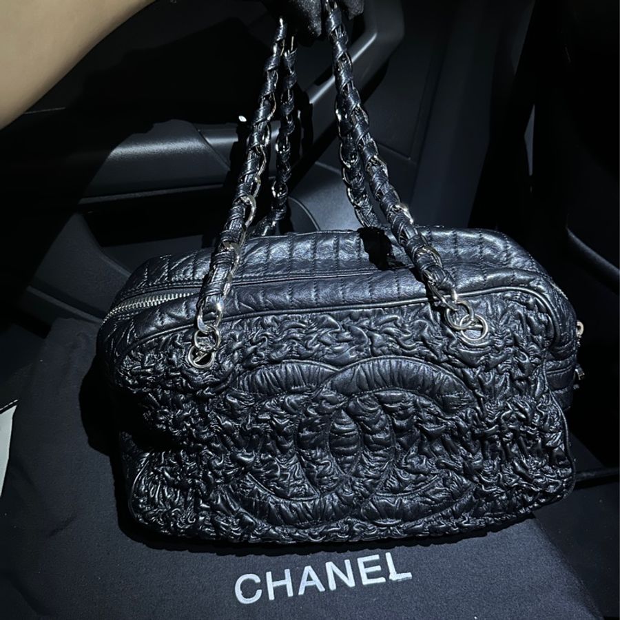Chanel黑銀皺摺波士頓包🩶95新有標有卡🔥🉑當旅行袋 耐裝耐用-3