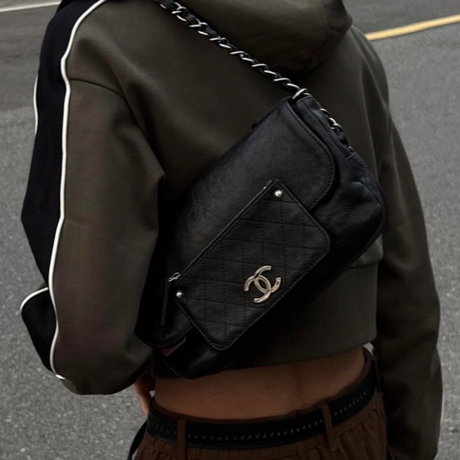 CHANEL 絕美魚子醬牛皮🖤機車包/腋下包 無痛入手-1