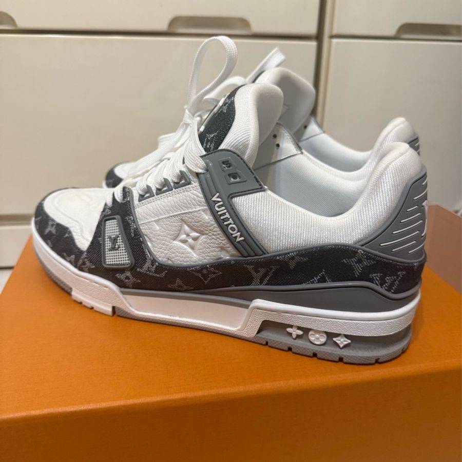 LV trainer 灰白-0