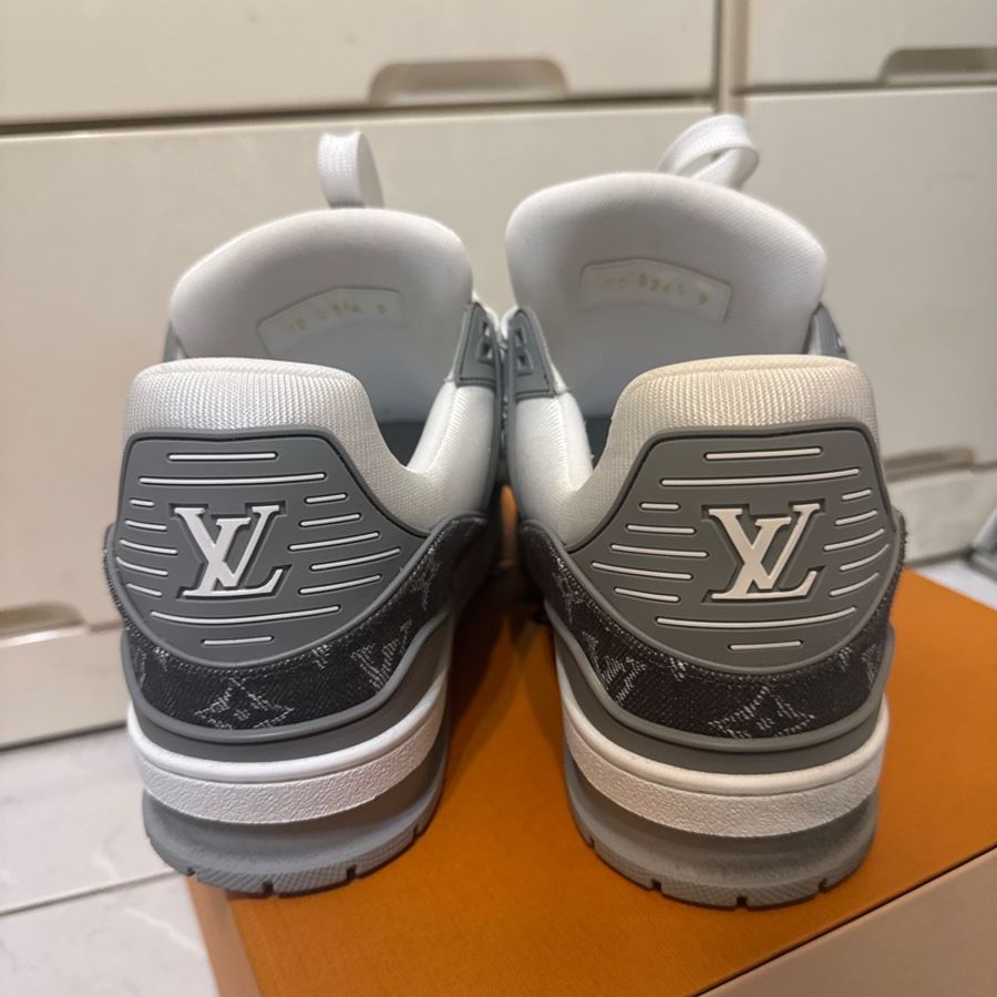 LV trainer 灰白-6