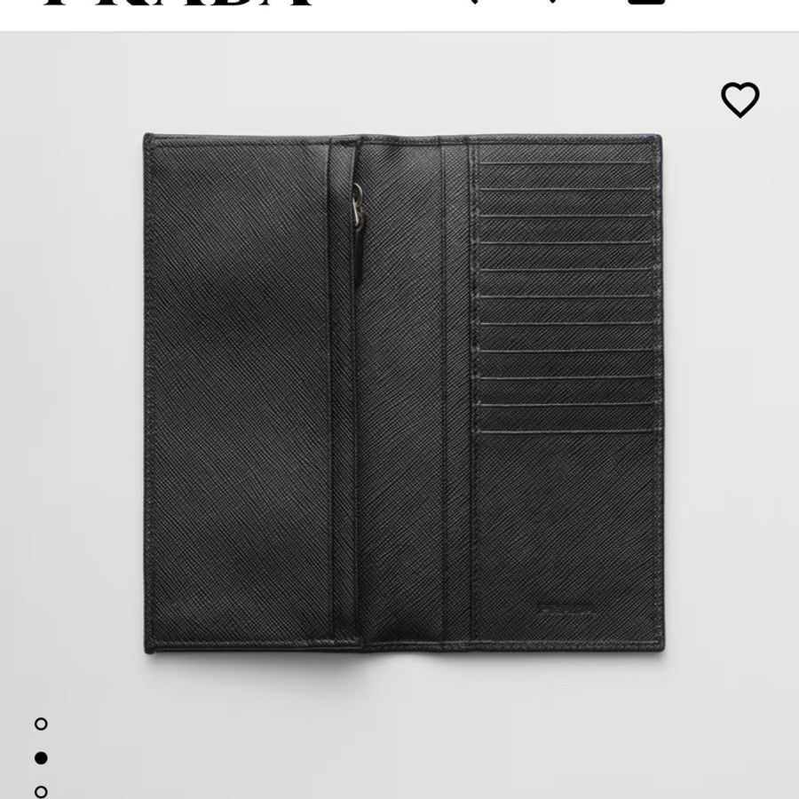 Prada 防刮牛皮對開黑色長夾-1