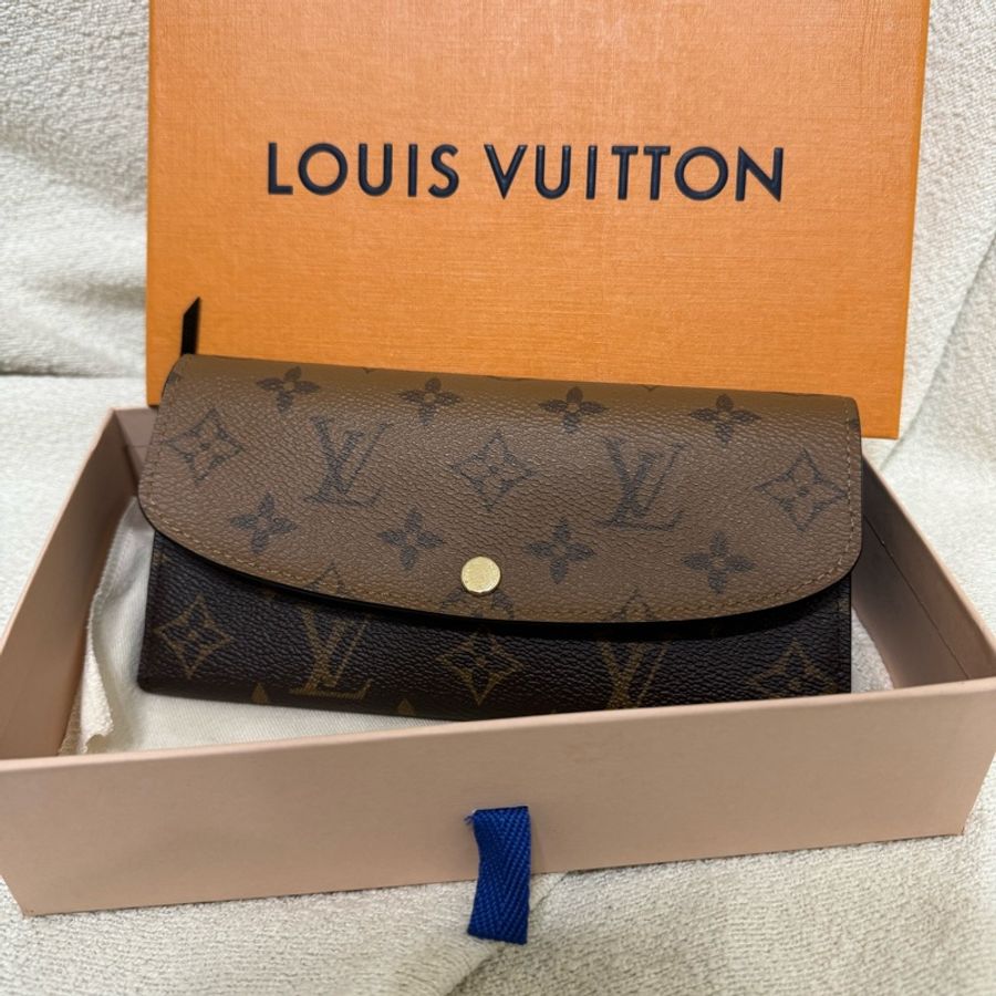 LOUIS VUITTON Emilie 錢包-0
