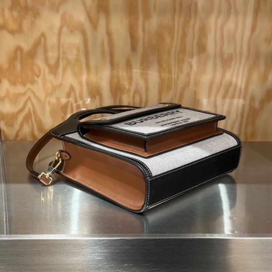 Burberry 80393631 徽標帆布拼皮革迷你Pocket 包 黑色/棕褐色【促銷品】-6