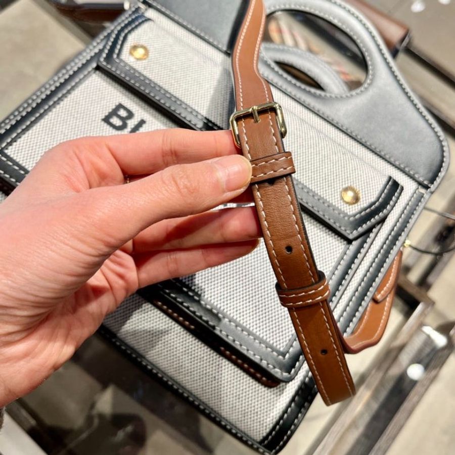 Burberry 80393631 徽標帆布拼皮革迷你Pocket 包 黑色/棕褐色【促銷品】-14