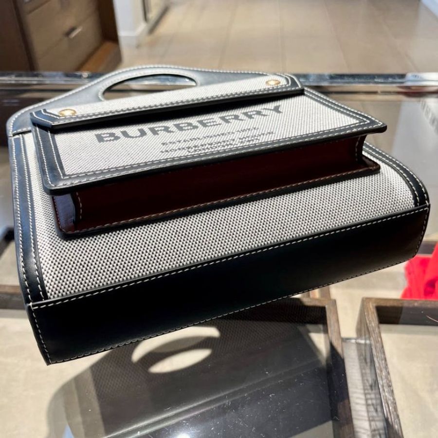 Burberry 80393631 徽標帆布拼皮革迷你Pocket 包 黑色/棕褐色【促銷品】-16