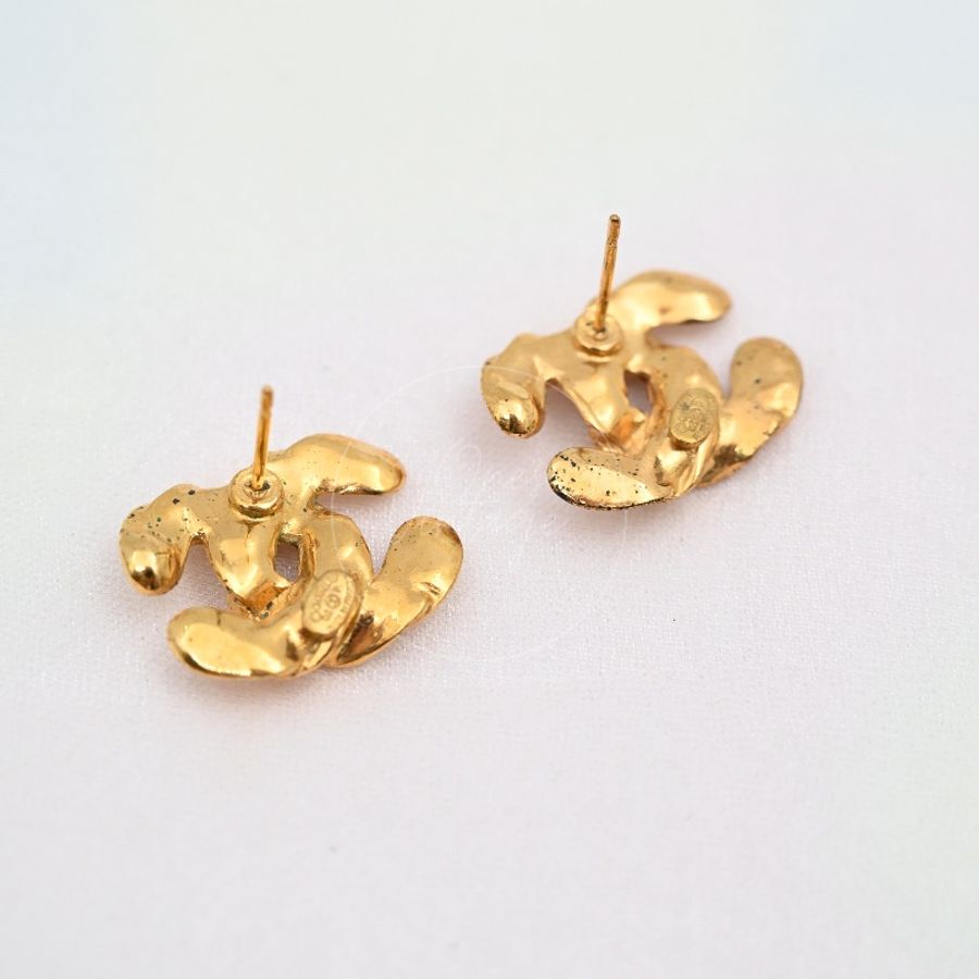 [Pre-owned] Chanel CC Logo Earrings Gold-16